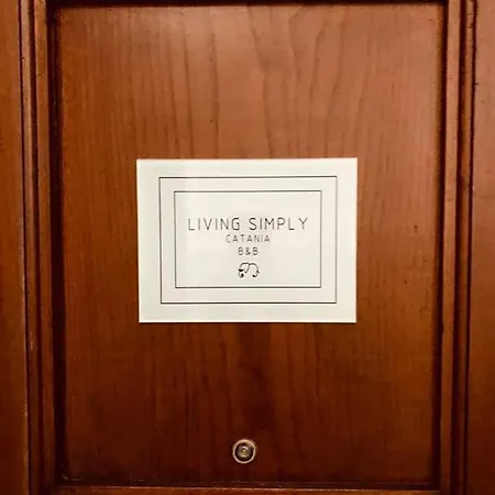 Living Simply 2* Κατάνια