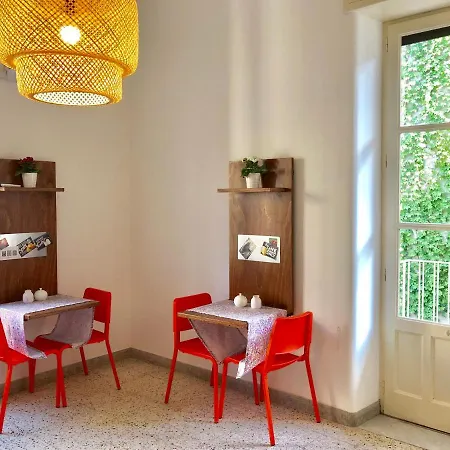 Living Simply Bed and Breakfast Κατάνια