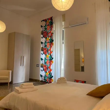 Living Simply Bed and Breakfast 2*